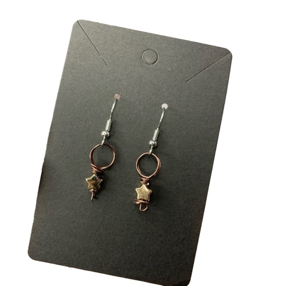 Gold star earrings